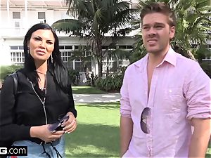 Jasmine Jae brings her fellow fucktoy along for a point of view porking